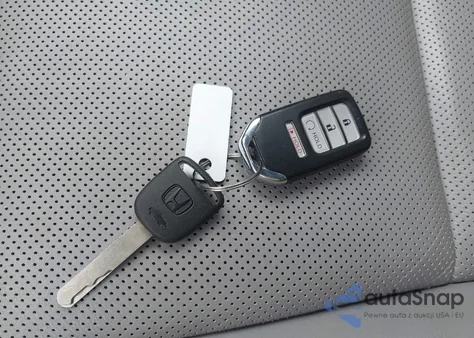 2017 Honda Ridgeline Rtl-T из США, поврежденный, VIN 5FPYK3F67HB026254